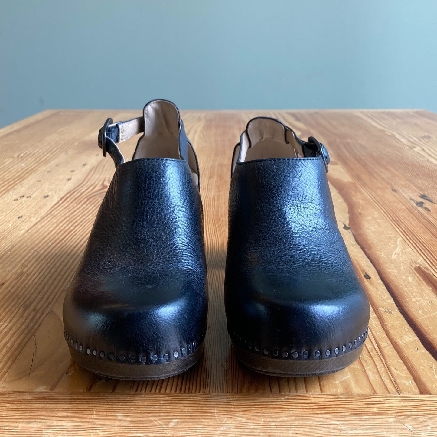 Dansko Black Sassy Leather Heeled Shoes w/ Box - Size 38 / 7.5-8 - NEW - 1115IE