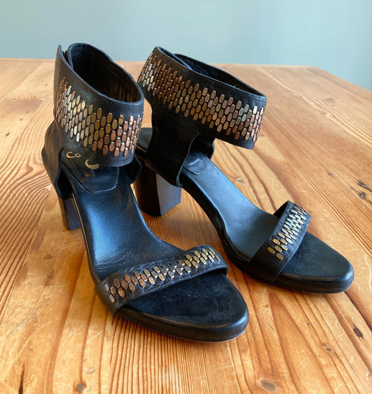 Calleen Cordero $485 Black Leather Mina Sandals Shoes - Size 8 - w/ Box - 4427SC