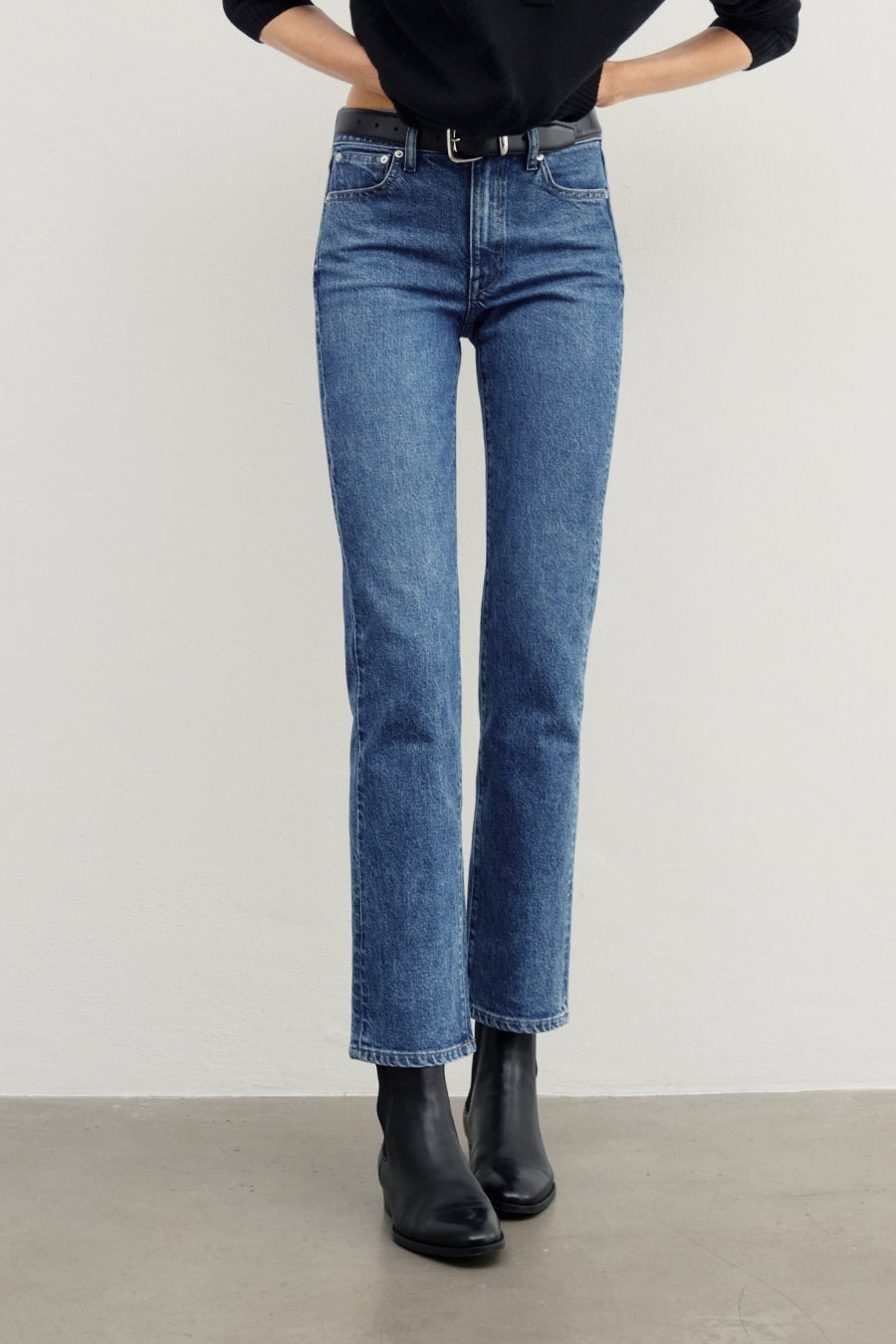 AYR The LaLa Blue Denim Straight Leg Medium Wash Jeans - Size 29 S - 0710SD