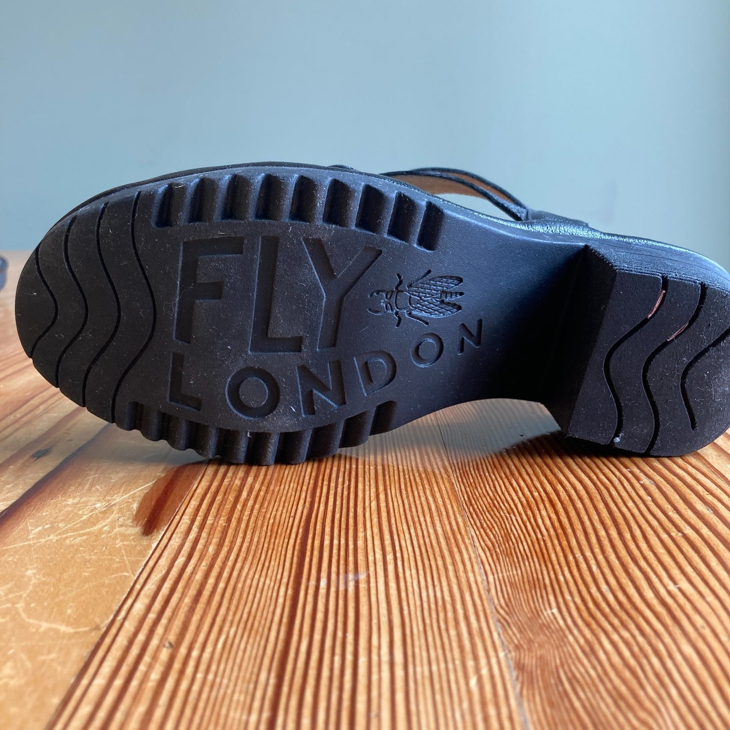 Fly London Black Strappy Heel Shoes Sandals w/ Box - Size 38 / 7.5 - 8 - 0718MS