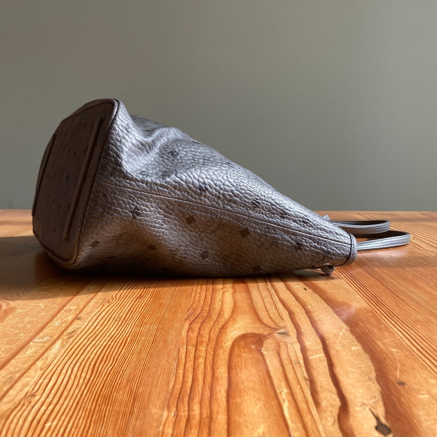 MCM Phantom Gray Leather Visetos Reversible Liz Tote Bag Purse 0420PH