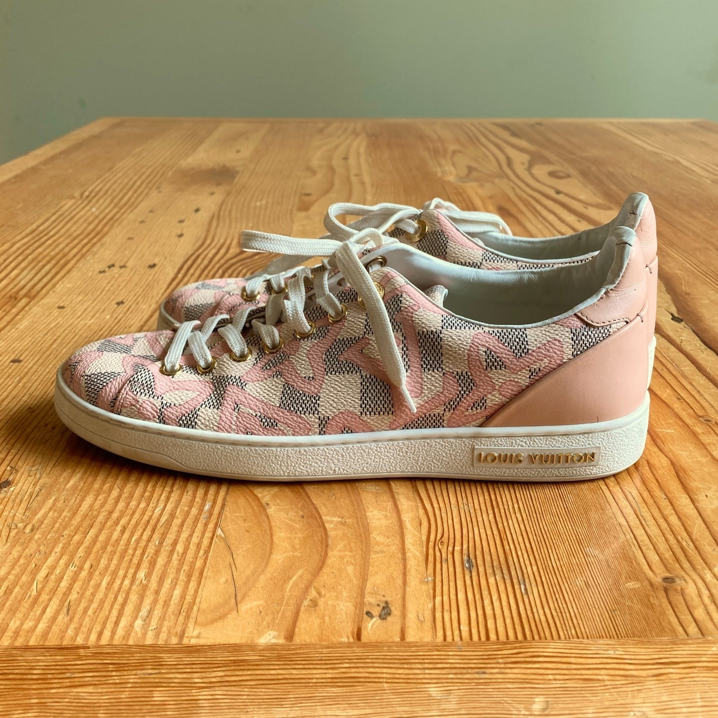 Louis Vuitton Damier Azur Tahitienne Bora Bora Sneakers - Size 37.5 / 7 - 0422VS