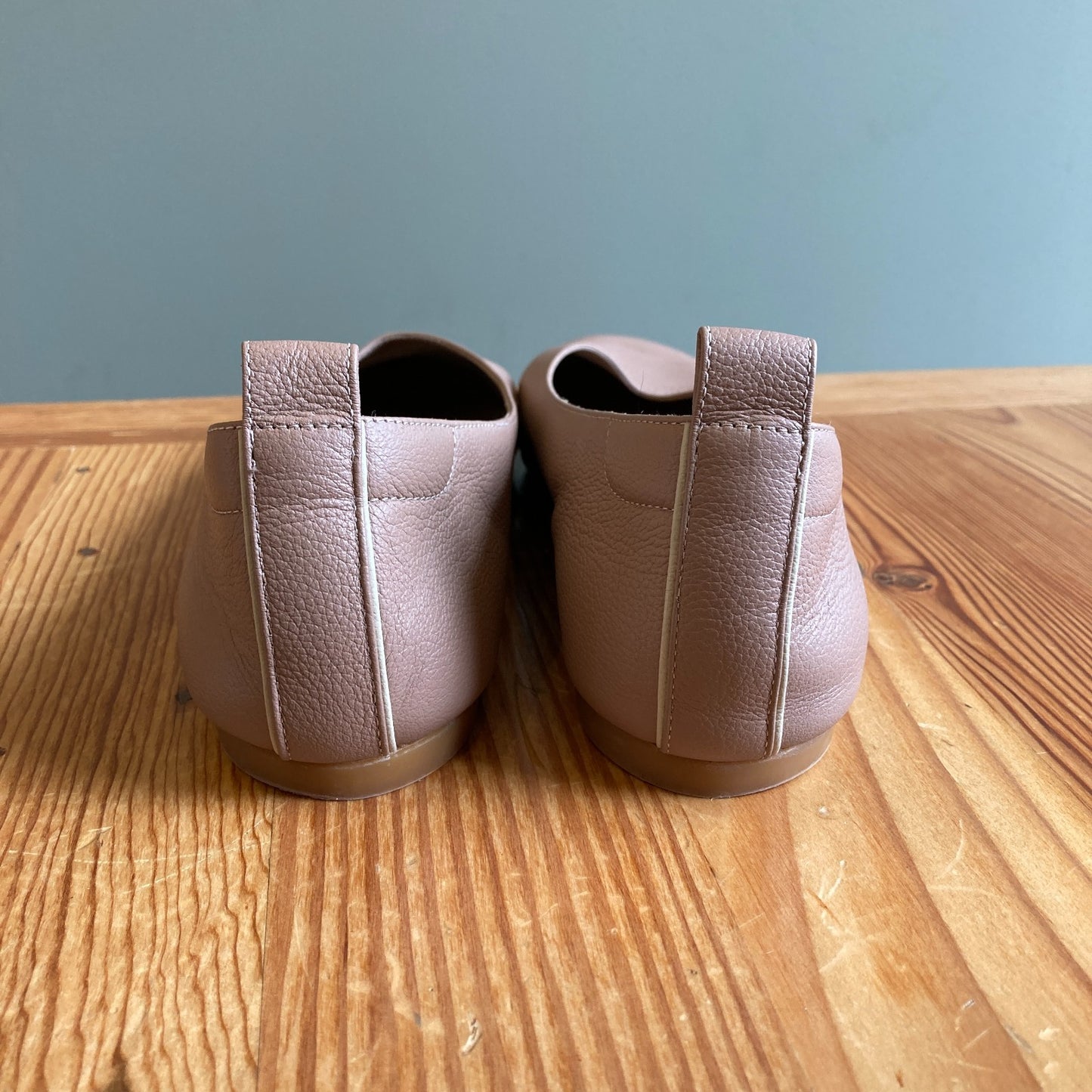 9 - Everlane Tan Nude Italian Leather Slip On Glove Ballet Flats Shoes 0131AG