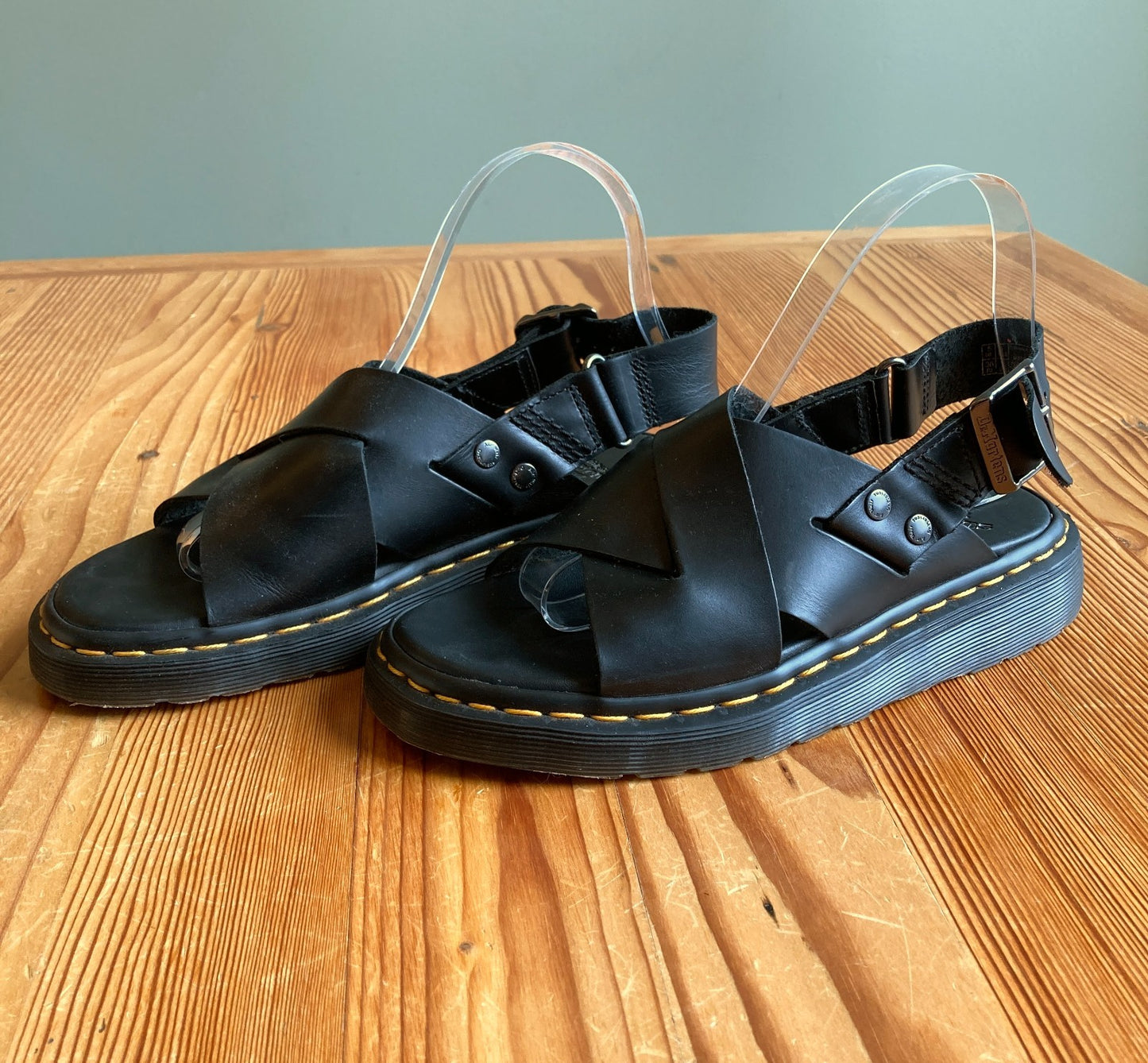 Dr. Martens Black Leather Zane Slingback Sandals w/ Box - Size 7  - 0425SV
