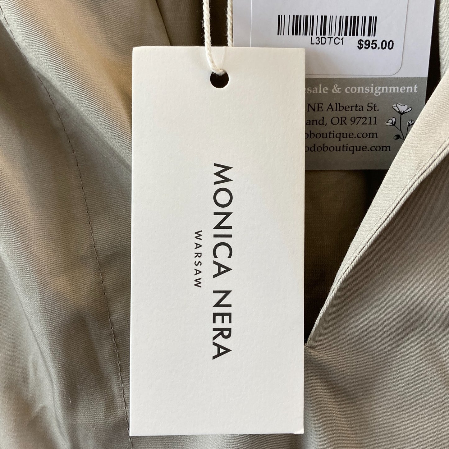 Monica Nera Tan Poplin Cotton Ruffle Neckline V Neck Top - Size M - NEW - 4427SC