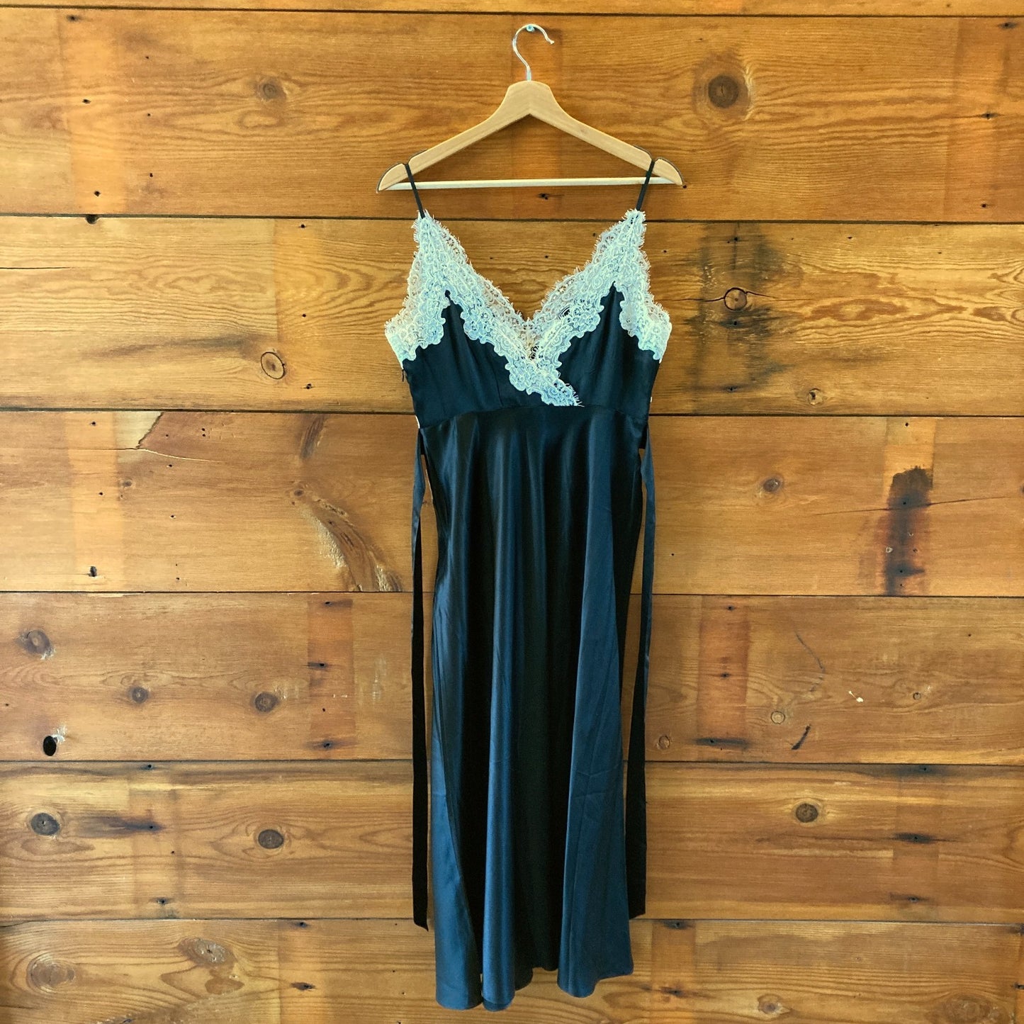 Doen $400 Black & White Corded Lace Obelia Silk Midi Dress - Size M - 1011SC