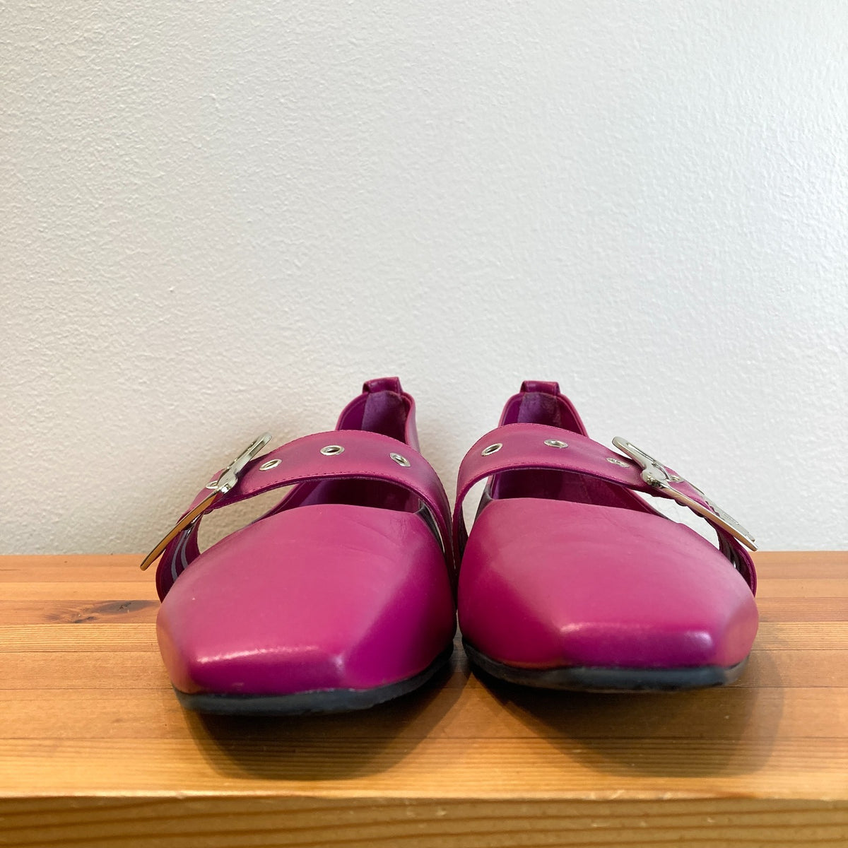 John Fluevog $239 Magenta Leather Misty Mary Jane Flats - Sz 11.5 - NEW - 0830DH