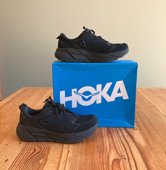 Hoka One Black Suede Clifton 1122571 Running Shoes - Size 8 - w/ Box - 0416JW