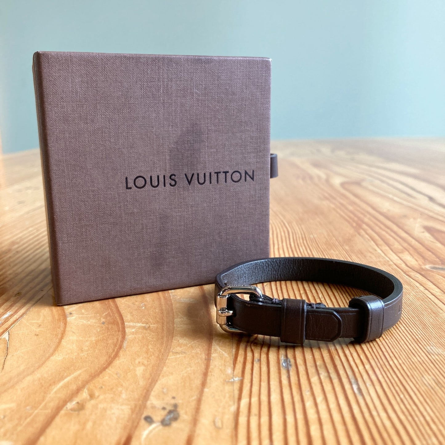 Louis Vuitton $225 Brown Calf Leather Stamp It Bracelet w/ Box - 0209SB