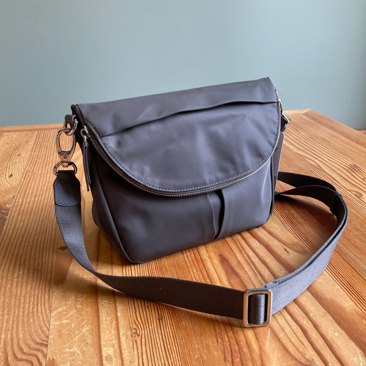 Quince Olive Green Revive Nylon Foldover Crossbody Bag Purse 0410MK