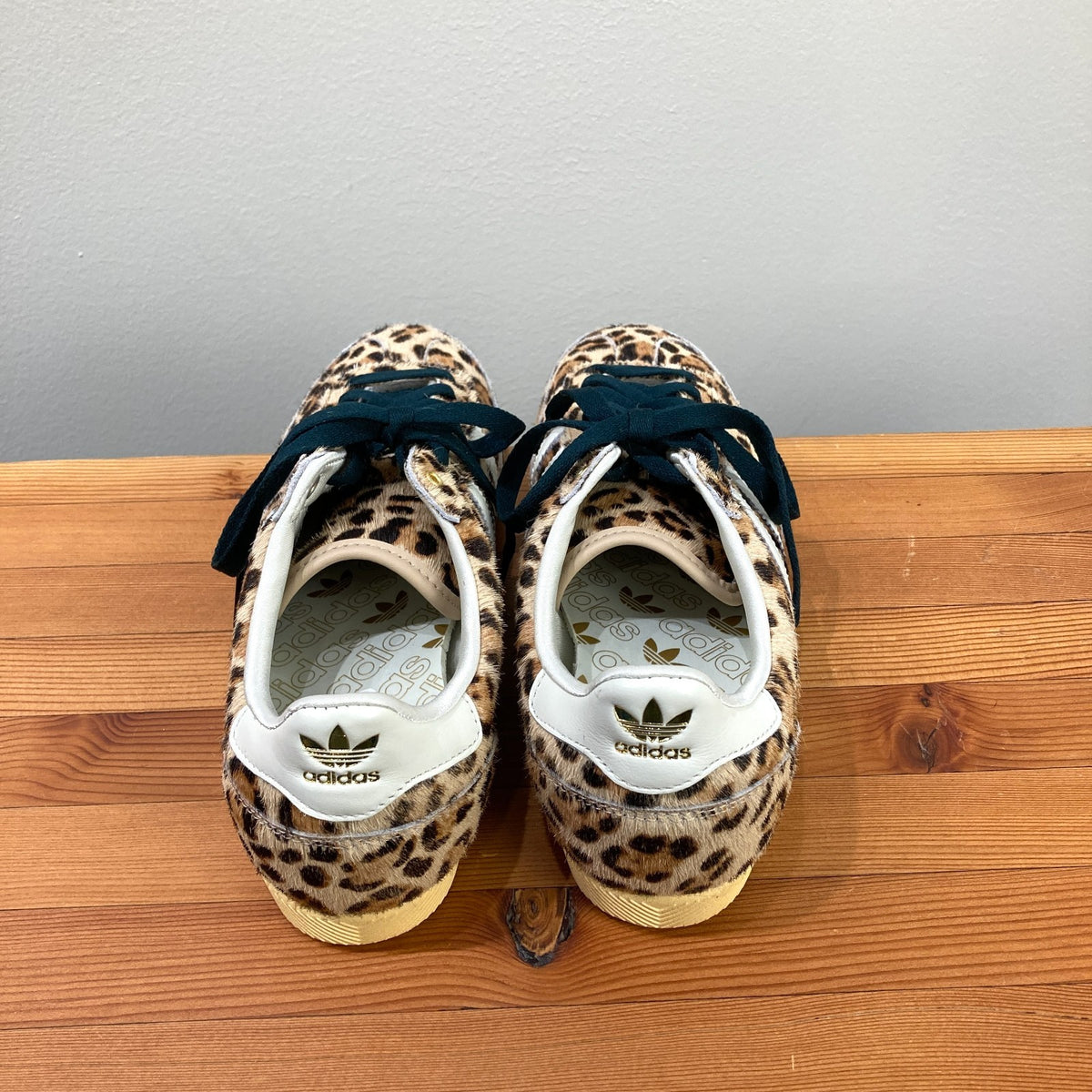 Adidas Magic Beige Leopard Japan Sneakers Shoes - Size 10 - NEW w/ Box - 0103JM