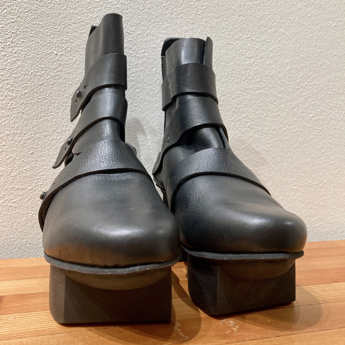 Trippen $495 Black Happy Free 3 Strap Boots - Size 38 / 8 - NEW w/ Box - 1122CT