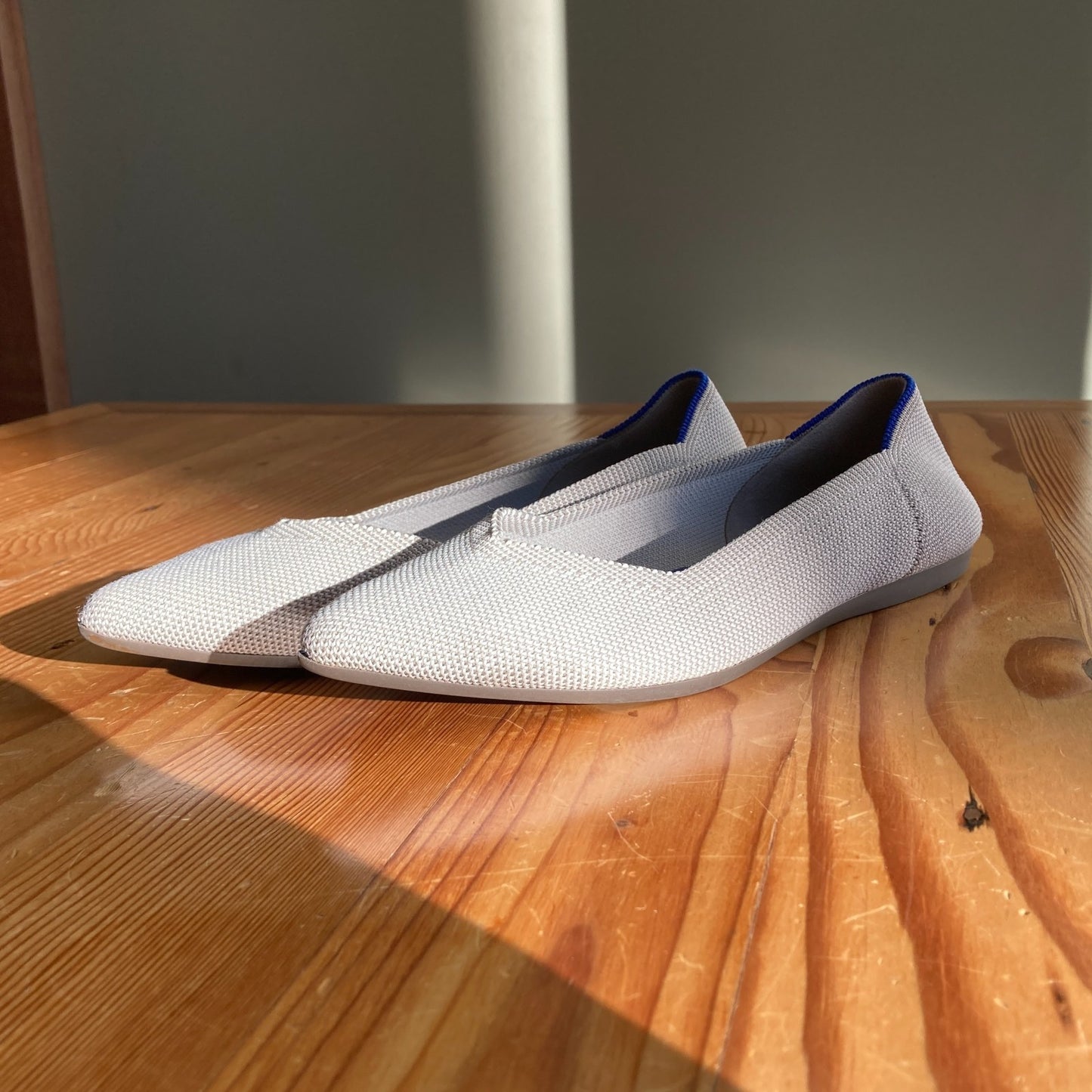 7.5 - Rothy's Light Gray Pointed Toe Flats Slip On Knit Comfort Shoes 0609CM