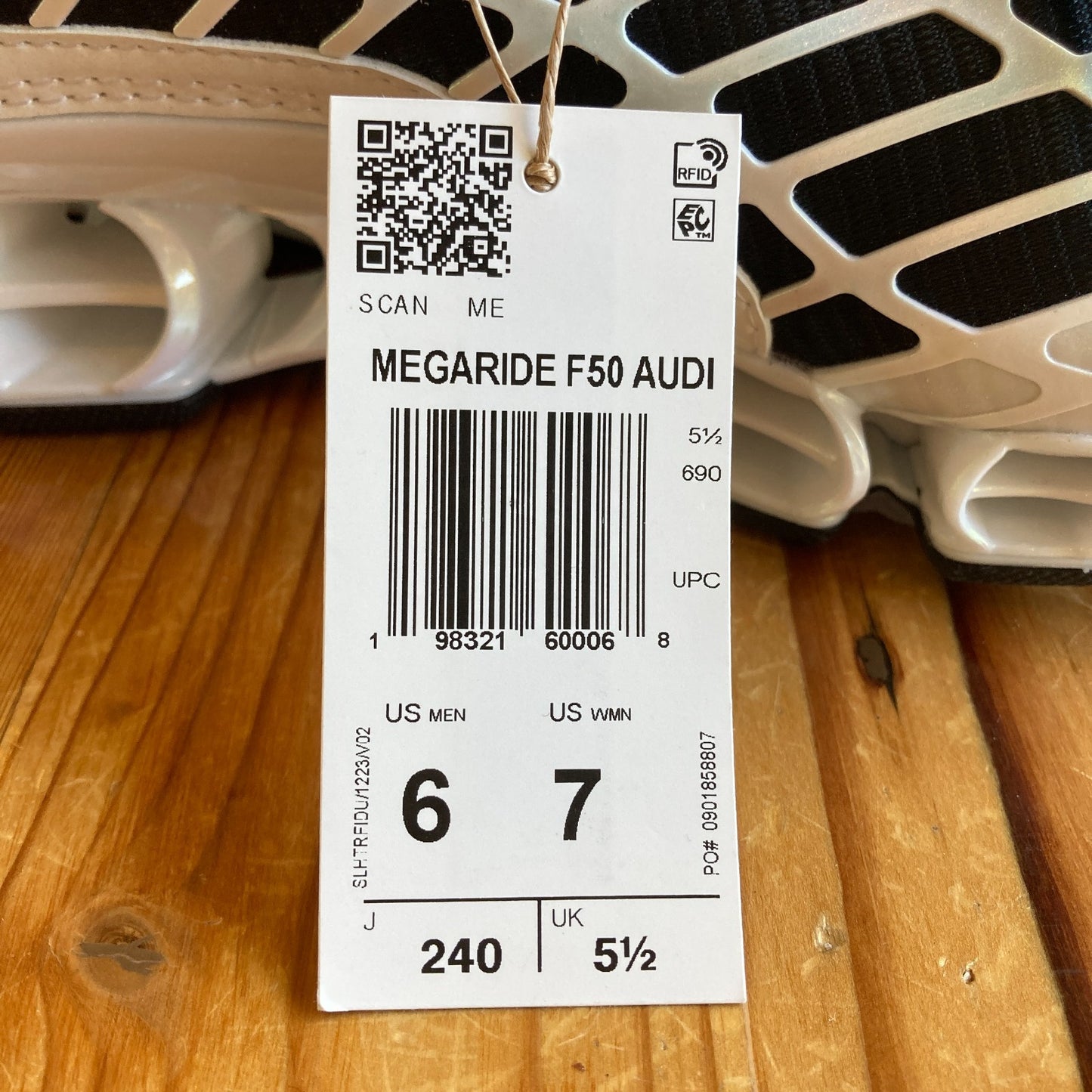 Adidas $250 Black White Megaride F50 Audi Revolut Shoes - Size 7 - NEW - 0604AF
