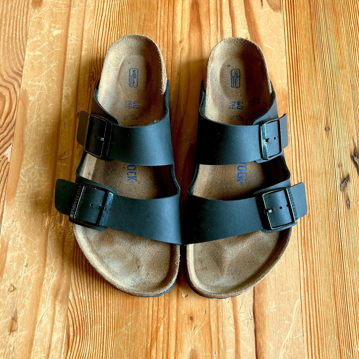Birkenstock Black Leather Arizona Slide Sandals - Size 40 / 9.5 - 1105AR