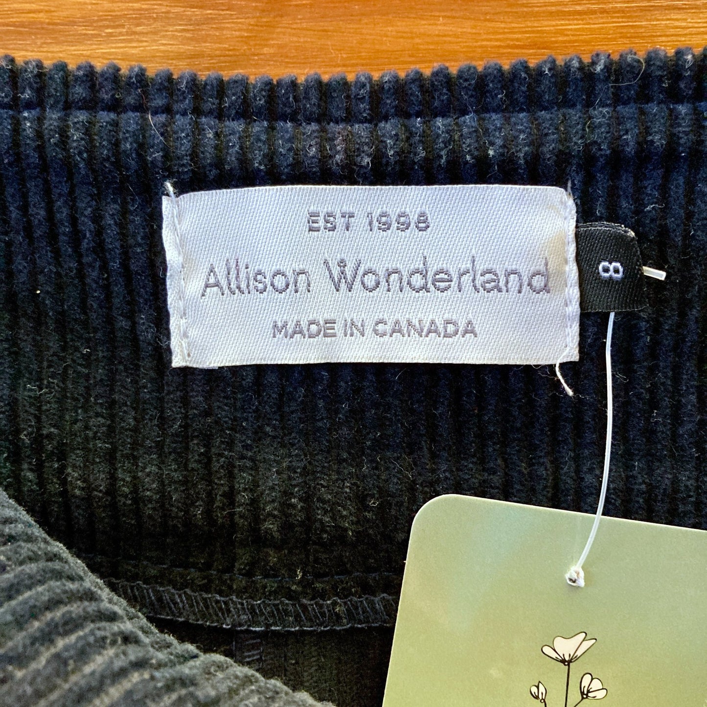 Allison Wonderland Black Corduroy Relaxed Fit Pants - Size 8 - 0929LL