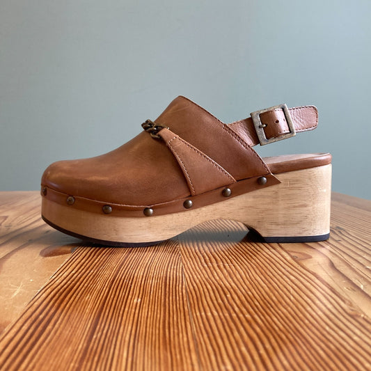 36 / 5.5-6 - Silent D Honey Brown Leather Georgia Chain Strap Clogs Shoes 0104KR