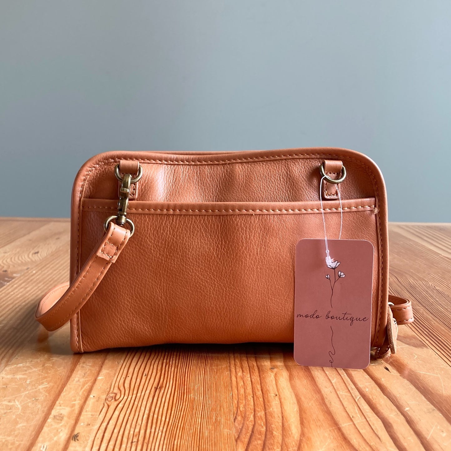 Minooy Caramel Brown Leather Travel Multi Pocket Crossbody Purse Bag 0211JO