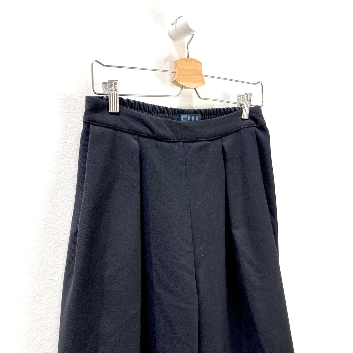 Fui Black Gender Neutral Elastic Waist Pleated Classic Pants - One Size - 1217MA