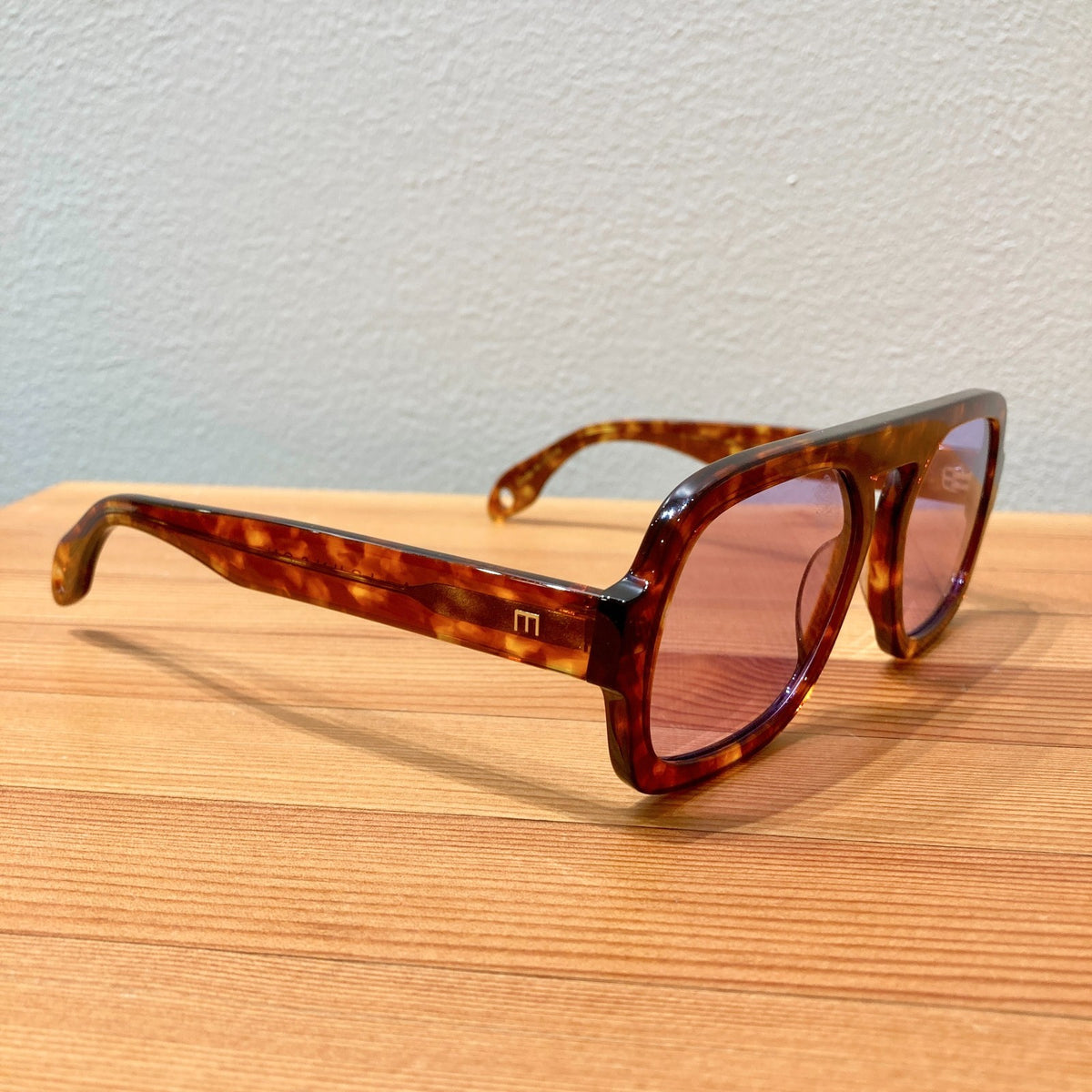 Elisa Johnson Red Tortoise Purple Lens Jane Sunglasses w/ Case - 0312IG