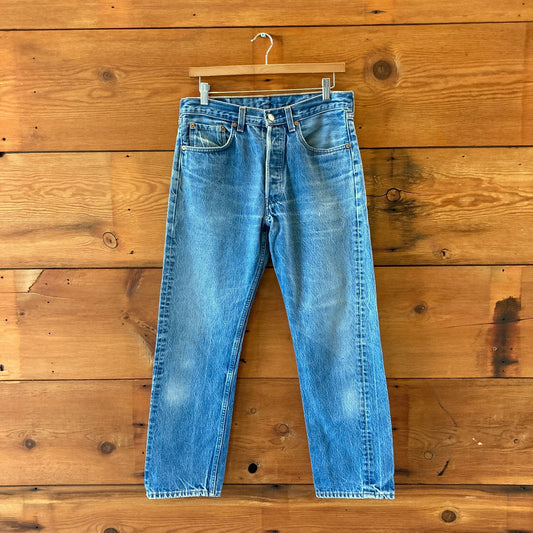 Levi's Vintage 501xx Button Fly Straight 90s Distressed Jeans - Size 32 - 1105AR