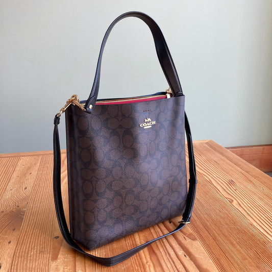 Coach Brown 1941 Red Signature Canvas Mollie Bucket Bag - 0311AY