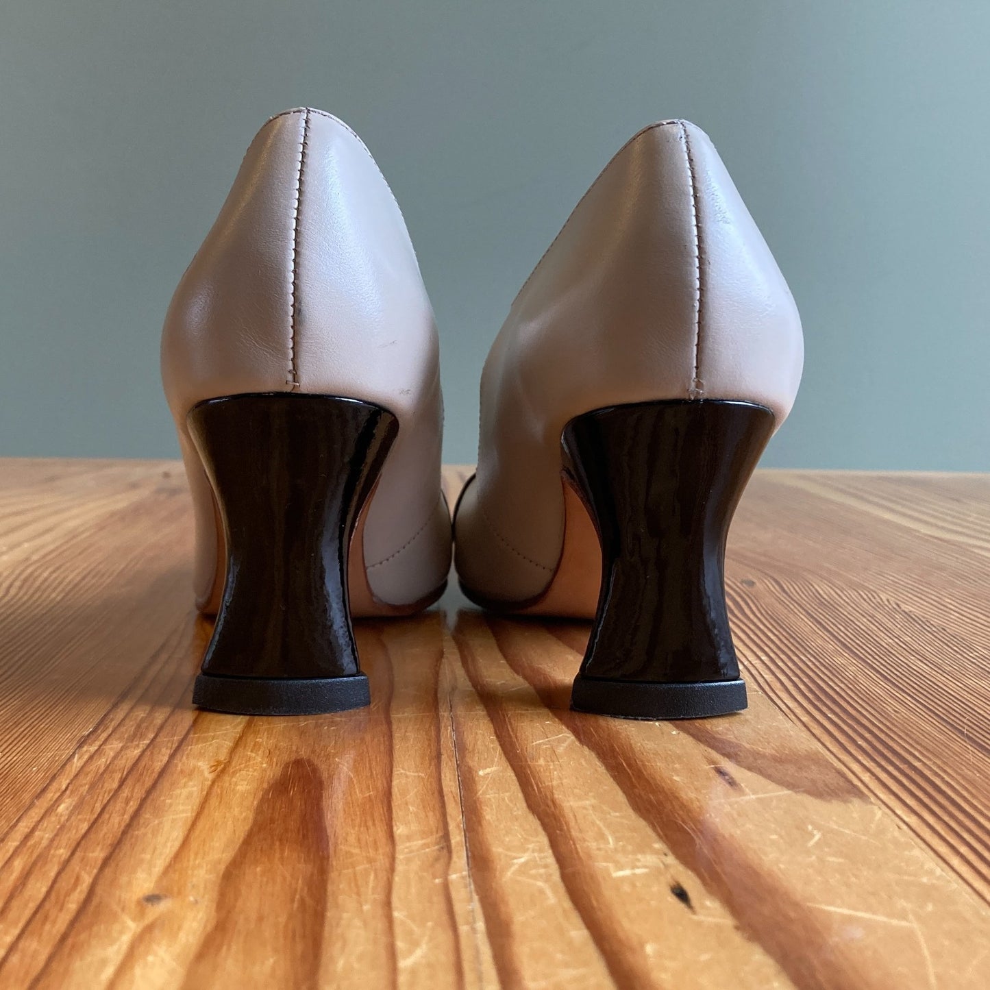 John Fluevog Malala Leather Patent Mary Jane Buckle Pumps EUC Size 6.5 - 0716MD