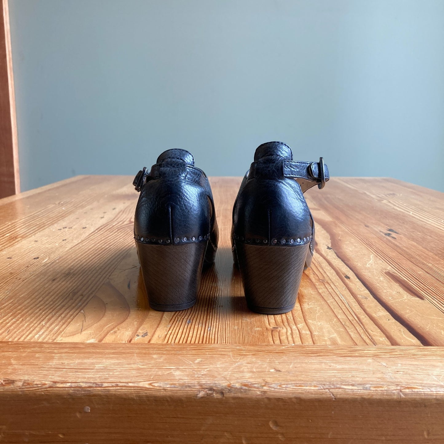 Dansko Black Sassy Leather Heeled Shoes w/ Box - Size 38 / 7.5-8 - NEW - 1115IE