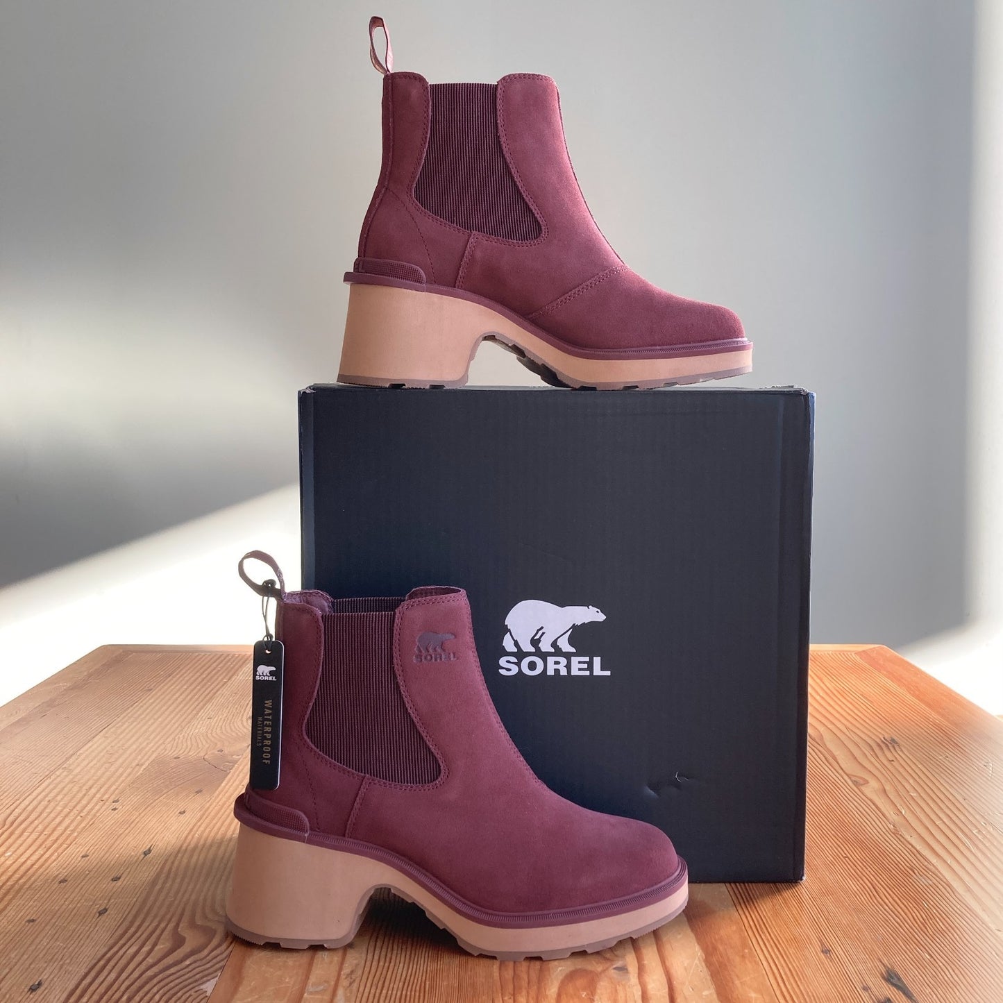 8.5 - Sorel NEW Spice Red Hi-Line Heel Chelsea Boots NEW w/ Box 0121CE