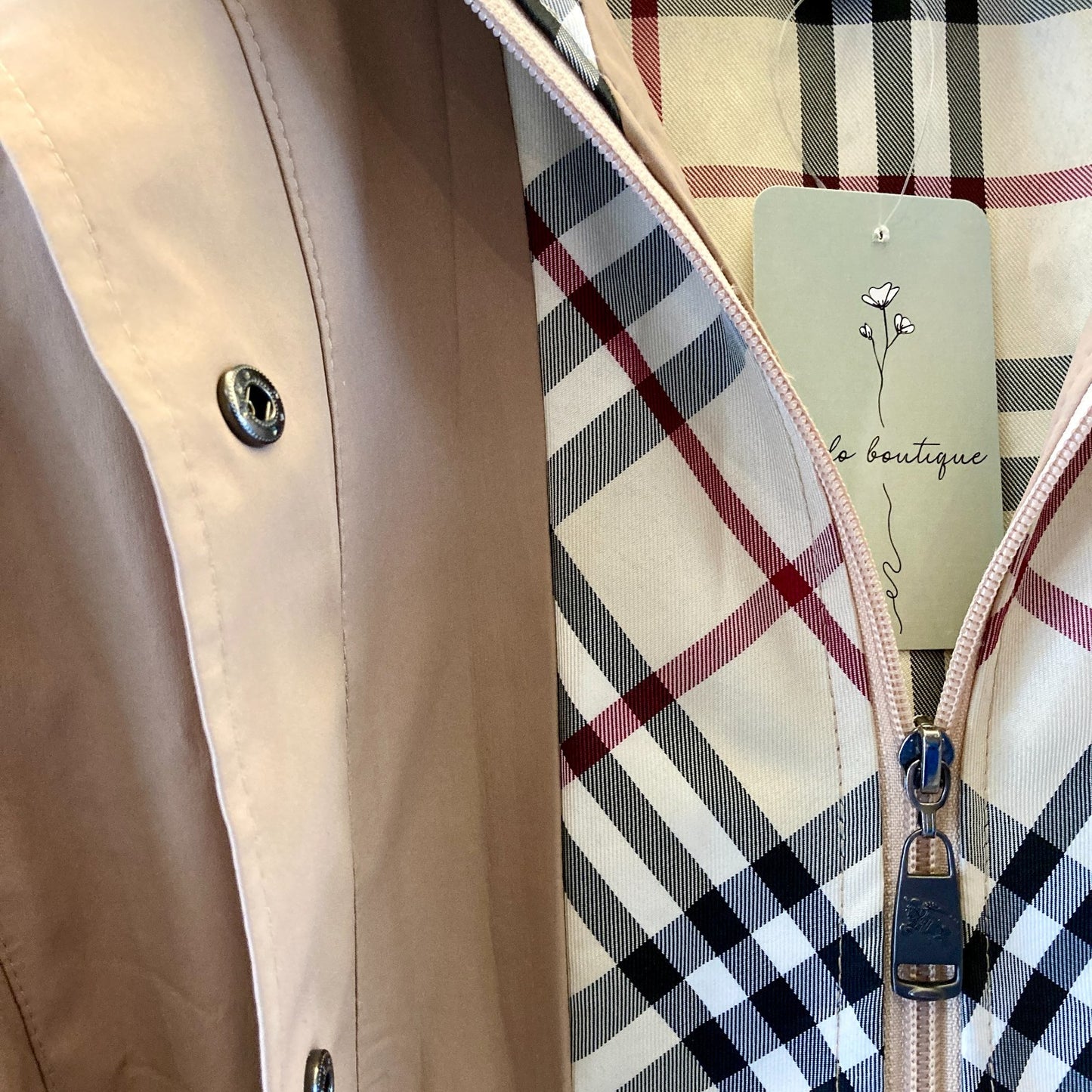 Burberry Tan Nova Check Lined Hooded Belted Snap Front Jacket - Size L - 0617MV