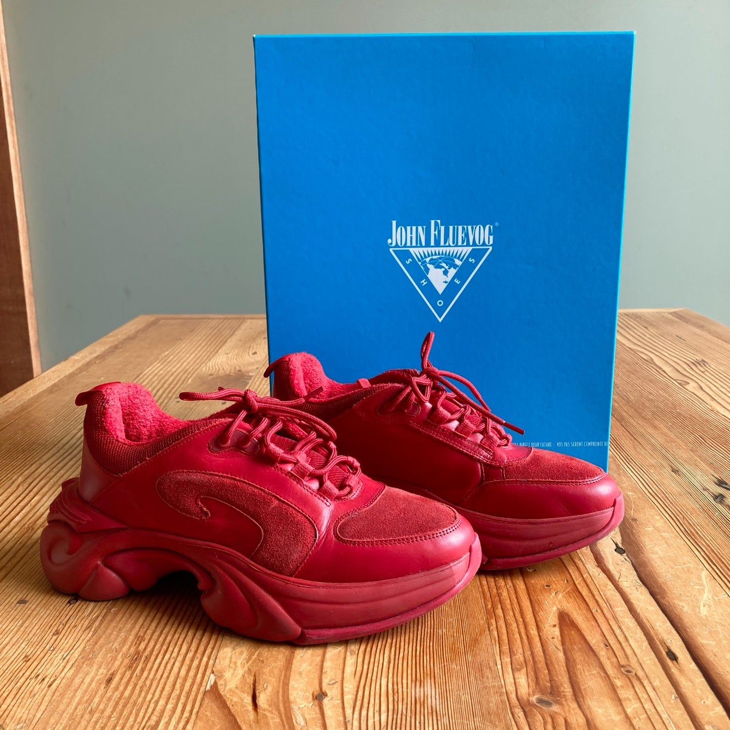 John Fluevog Red Duesy Soul Speed Sneakers Shoes w/ Box - Size 8 - 0425SV