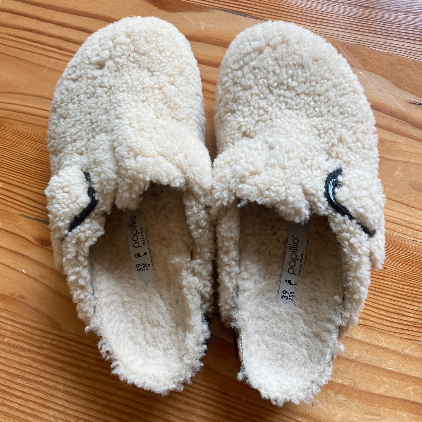 Papillio Teddy Shearling Big Buckle Boston Clogs Shoes -Sz 39 / 8 - 4427SC
