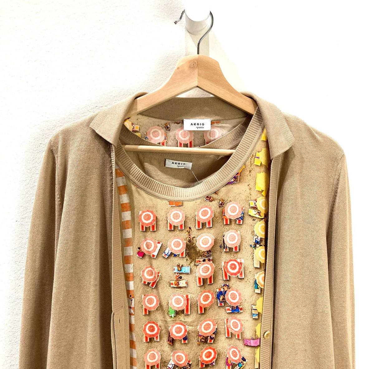 Akris Punto Tan Riviera Print Top & Cardigan Sweater Set - Size 6 - 0608BM
