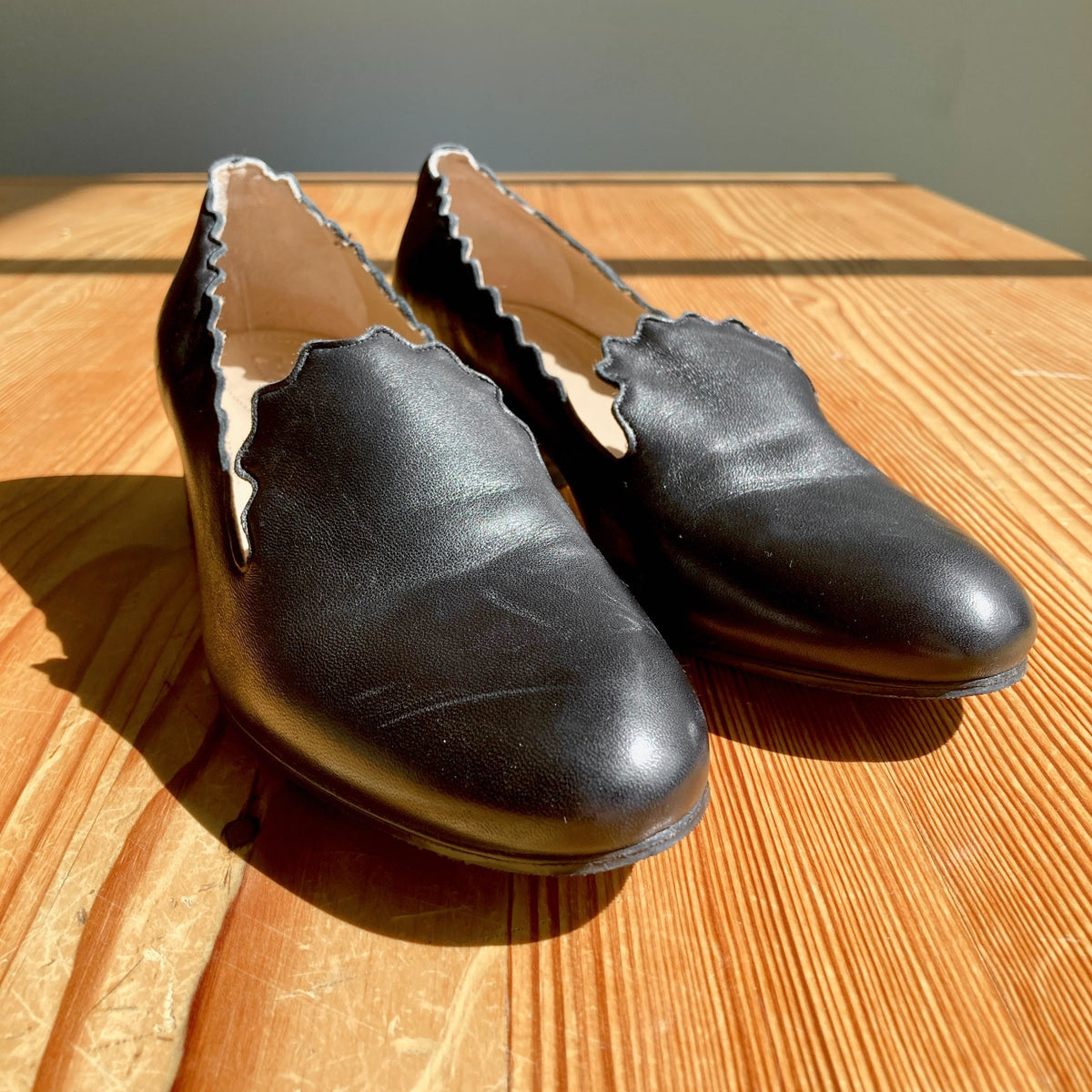 Chloe Black Leather Scallop Lauren Loafers Heels Shoes - Sz 36.5 / 6.5 - 0927EK