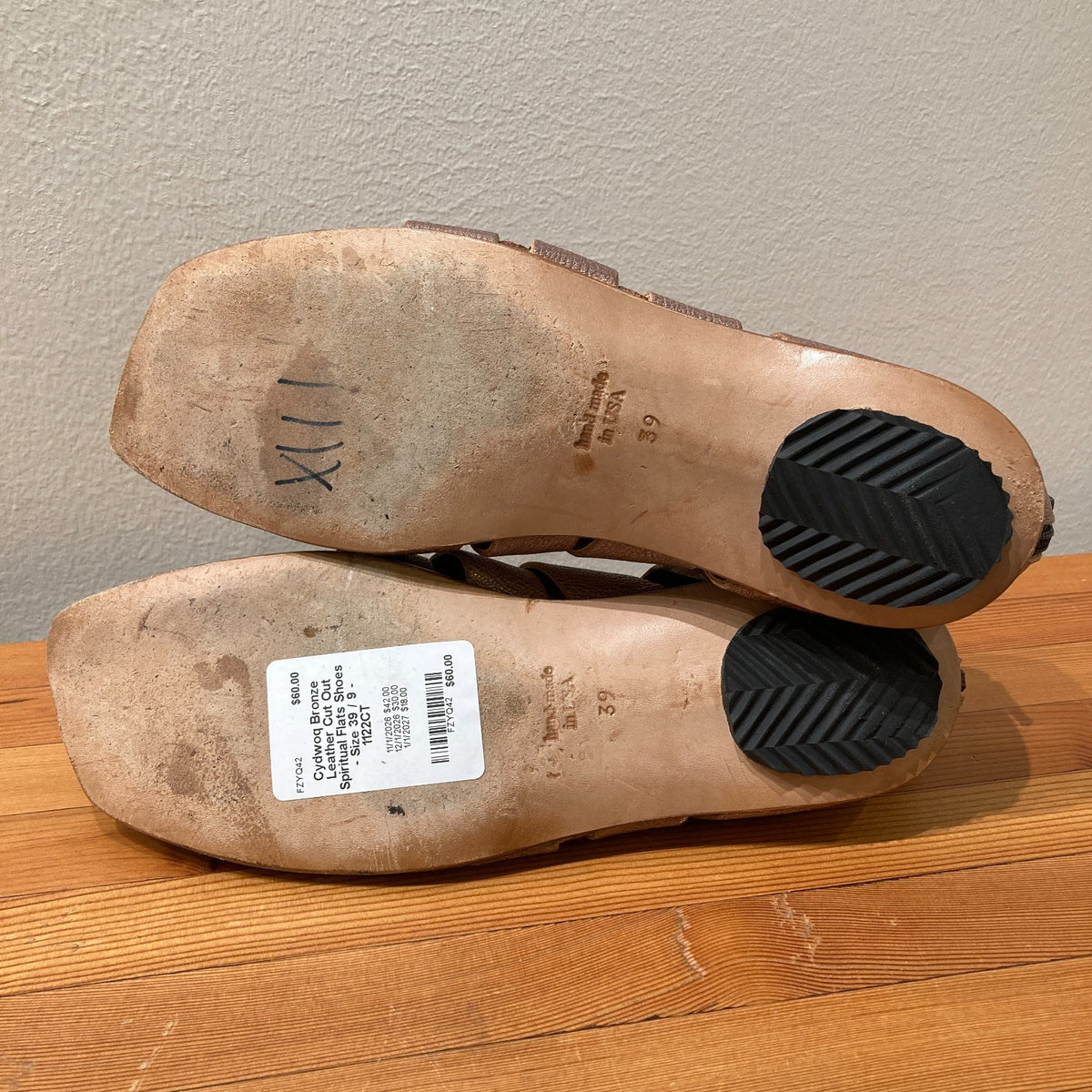 Cydwoq Bronze Leather Cut Out Spiritual Flats Shoes - Size 39 / 9 - 1122CT