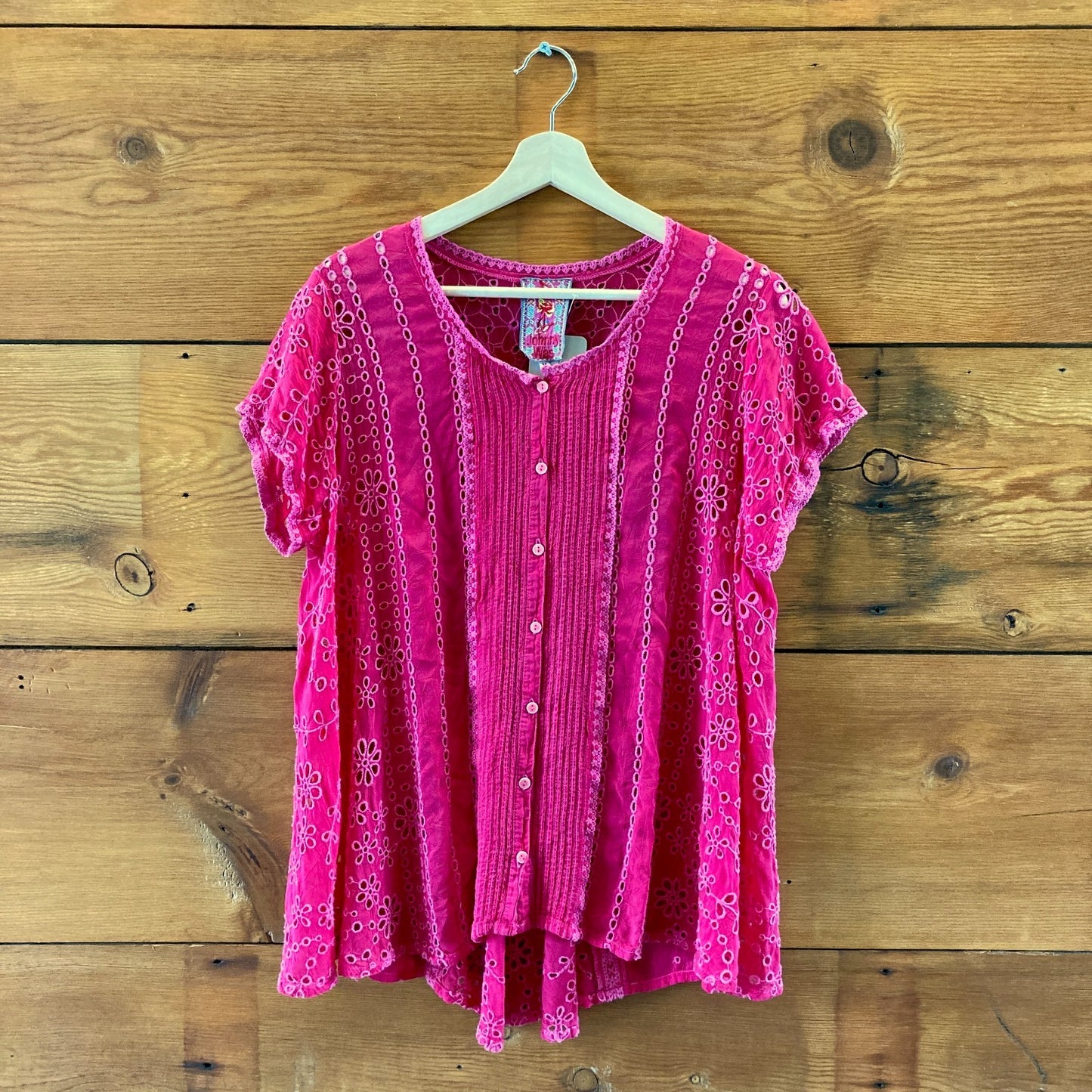 Johnny Was Fuschia Pink Embroidered Eyelet Cupra Top - Size M - 1103ES