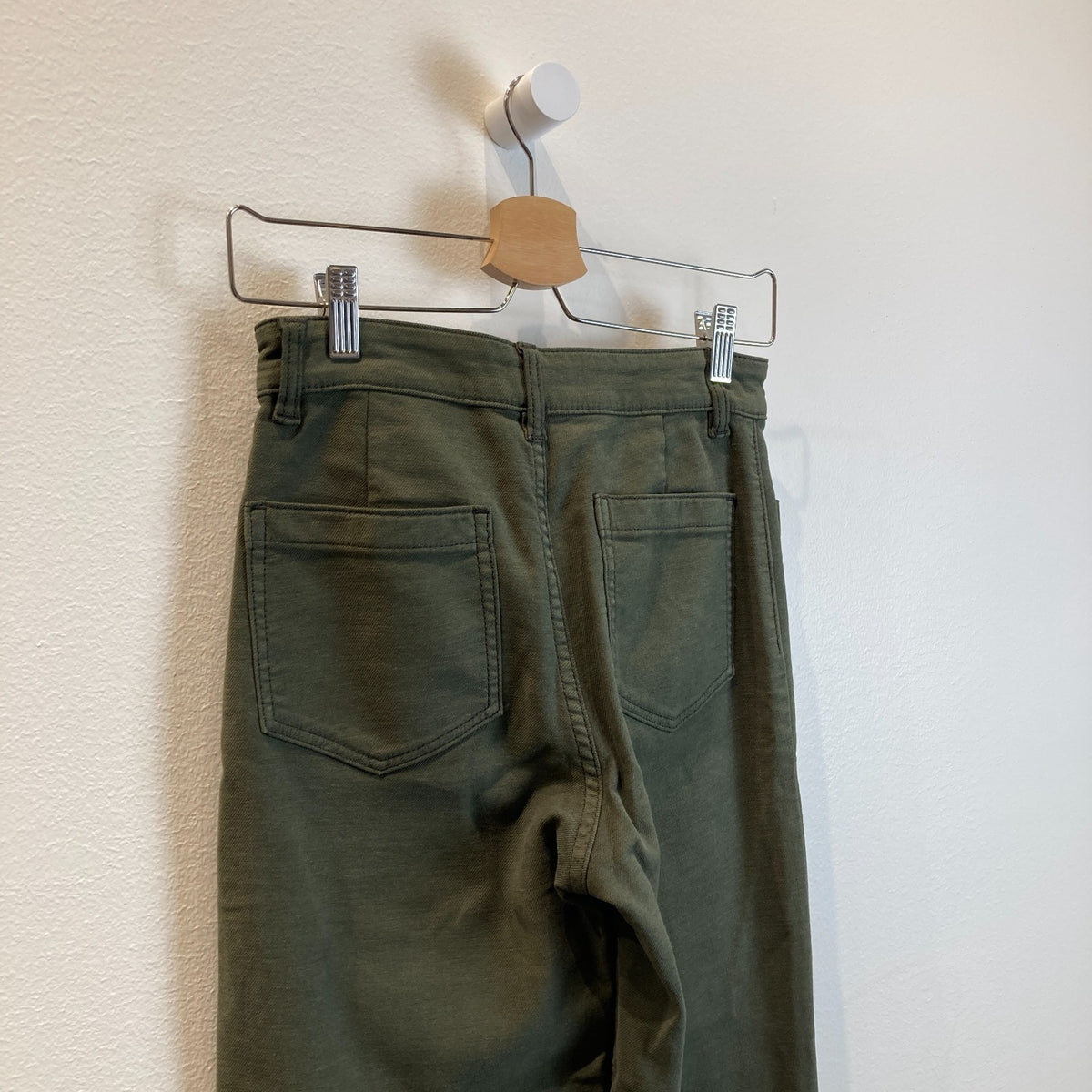 Faherty Green NEW Foo-Forest Olive Green Patch Pocket Pants - Size 25 - 0810RL