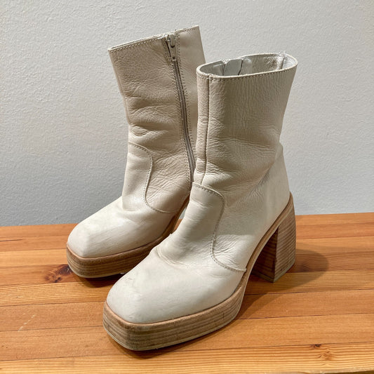 Free People Cream Leather Wood Heel Ruby Platform Boots - Size 36 / 6 - 0312IG