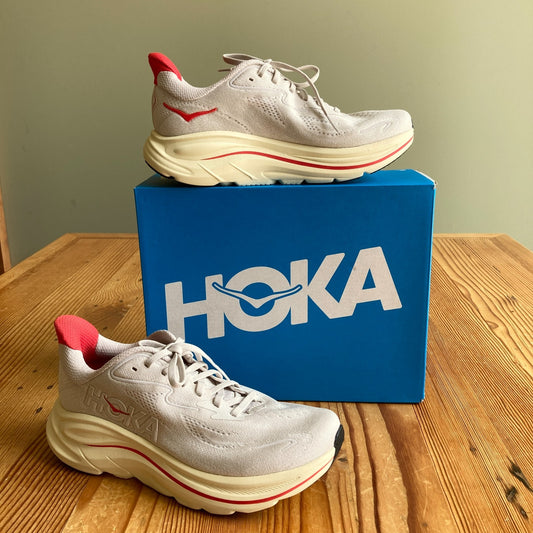 Hoka One One White Clifton 10 Sneakers Shoes w/ Box - Size 8.5 - 0425SV