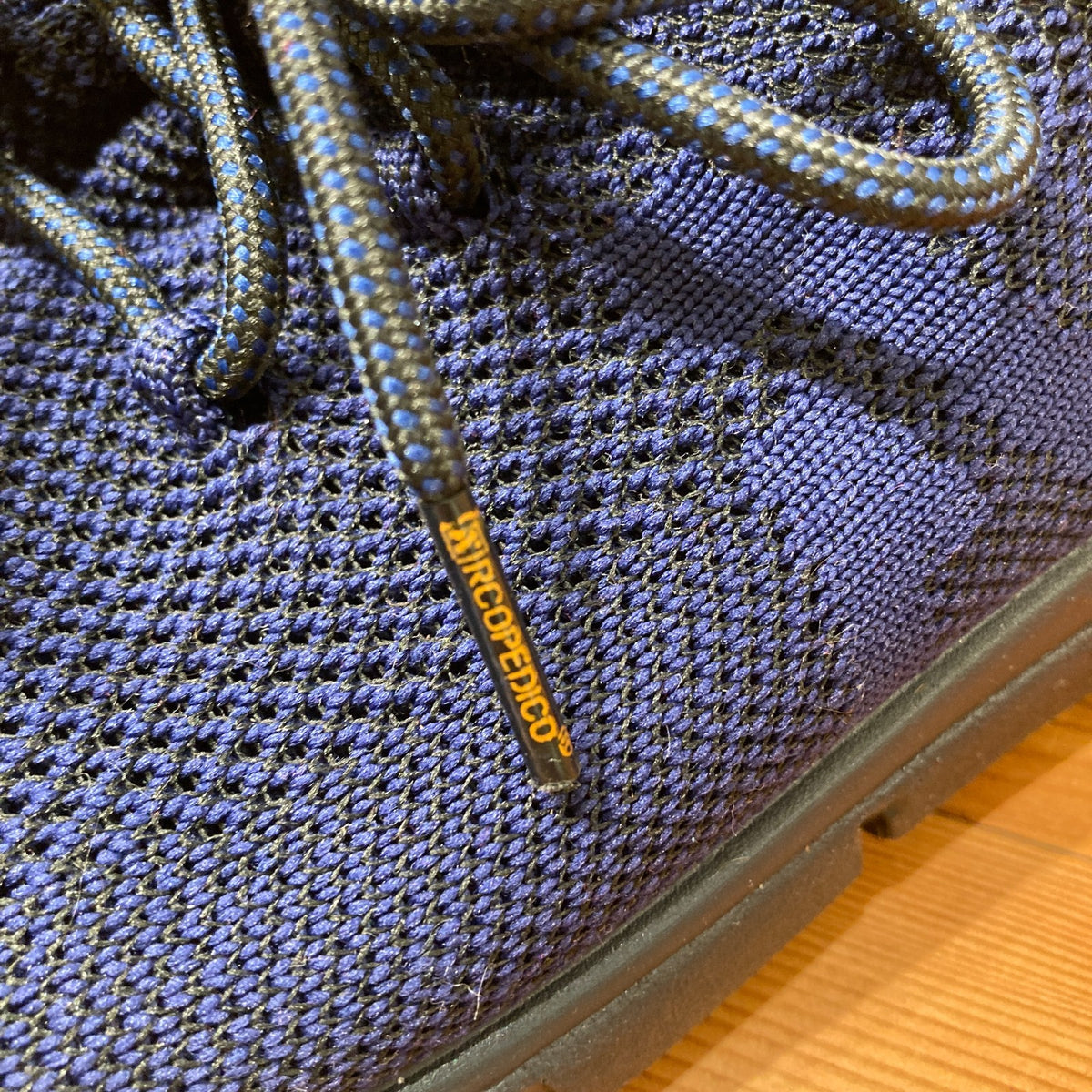 Arcopedico $120 Blue Black Knit Physis Shoes - Size 40 / 9 - NEW w/ Box - 0914NR
