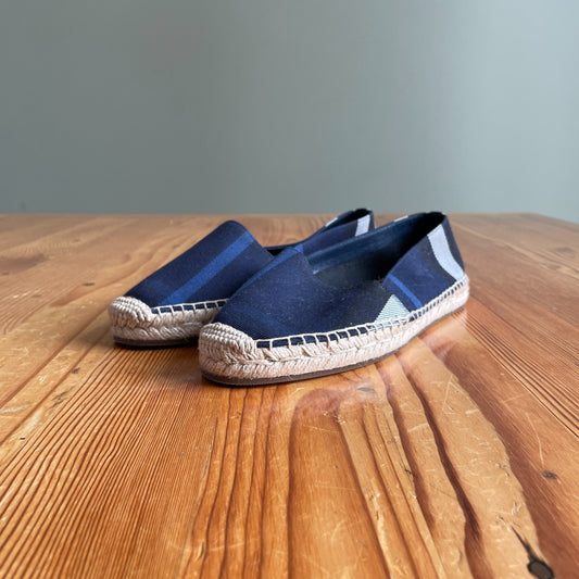 37 / 6.5 - Burberry Navy Hodgeson House Check Canvas Espadrilles Shoes 1203TR