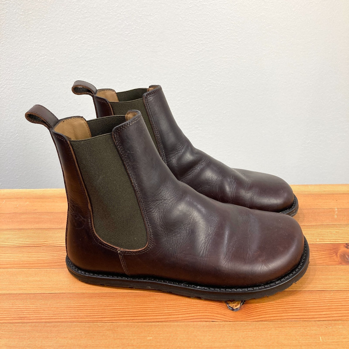 Gaucho Ninja Brown Campo Barefoot Chelsea Boots - Size 37 / 7 - 1107MB