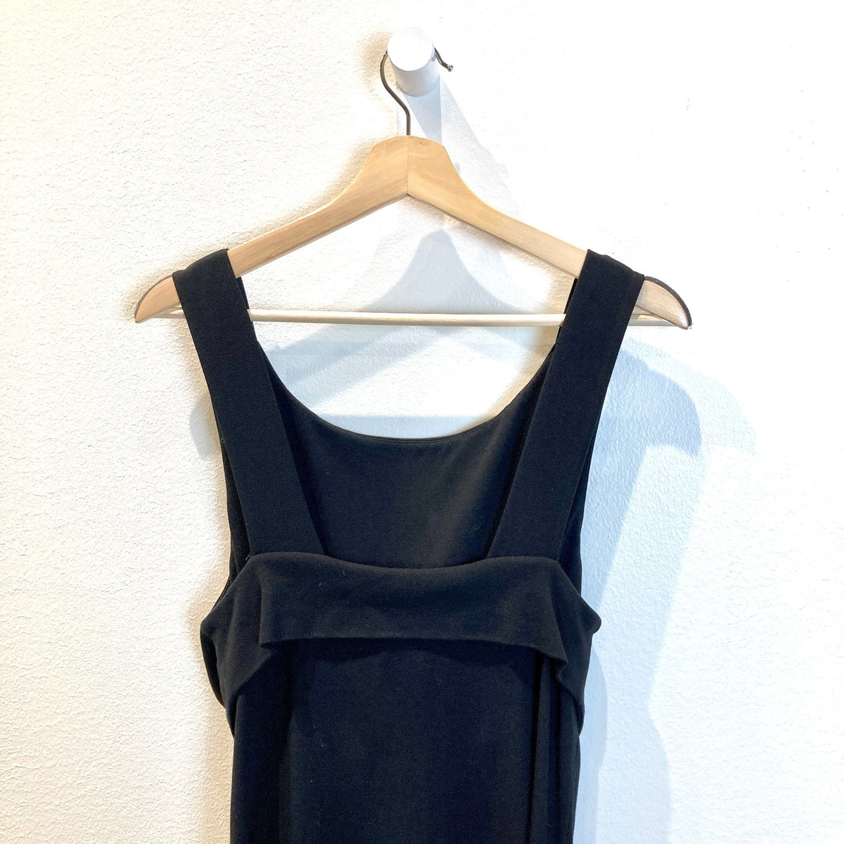 DVF Diane von Furstenberg Black Ponte Knit Midi Dress - Size 6 - 0504AK