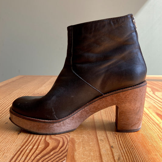 Calou Black Leather Stockholm Wooden Clogs Boots - Size 39 / 8.5-9 - 1027SW