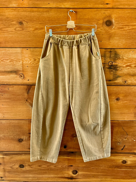 Le Bon Shoppe Tobacco Brown Pull On Arc Barrel Leg Pants - Size M - 0624KB
