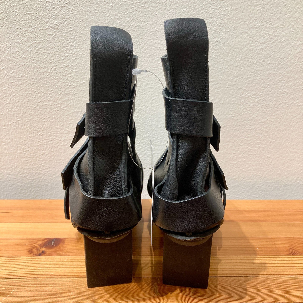 Trippen $495 Black Happy Free 3 Strap Boots - Size 38 / 8 - NEW w/ Box - 1122CT