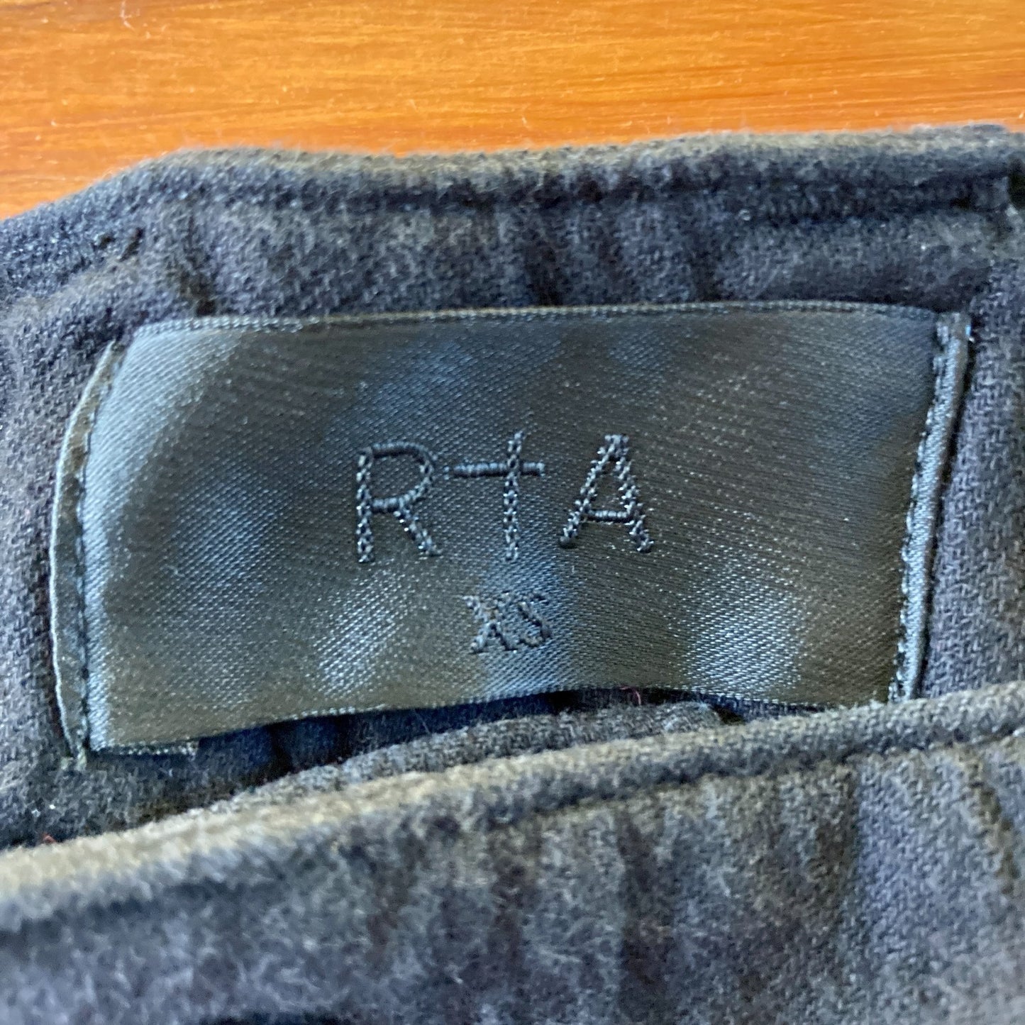 Rta Black Black Belted Stretch Fit Womens Shorts - Size XS - 0521AB