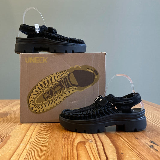 9 - Keen Black Uneek PLT Mary Jane Platform Sandals Shoes $170 NEW w/ Box 0416JW