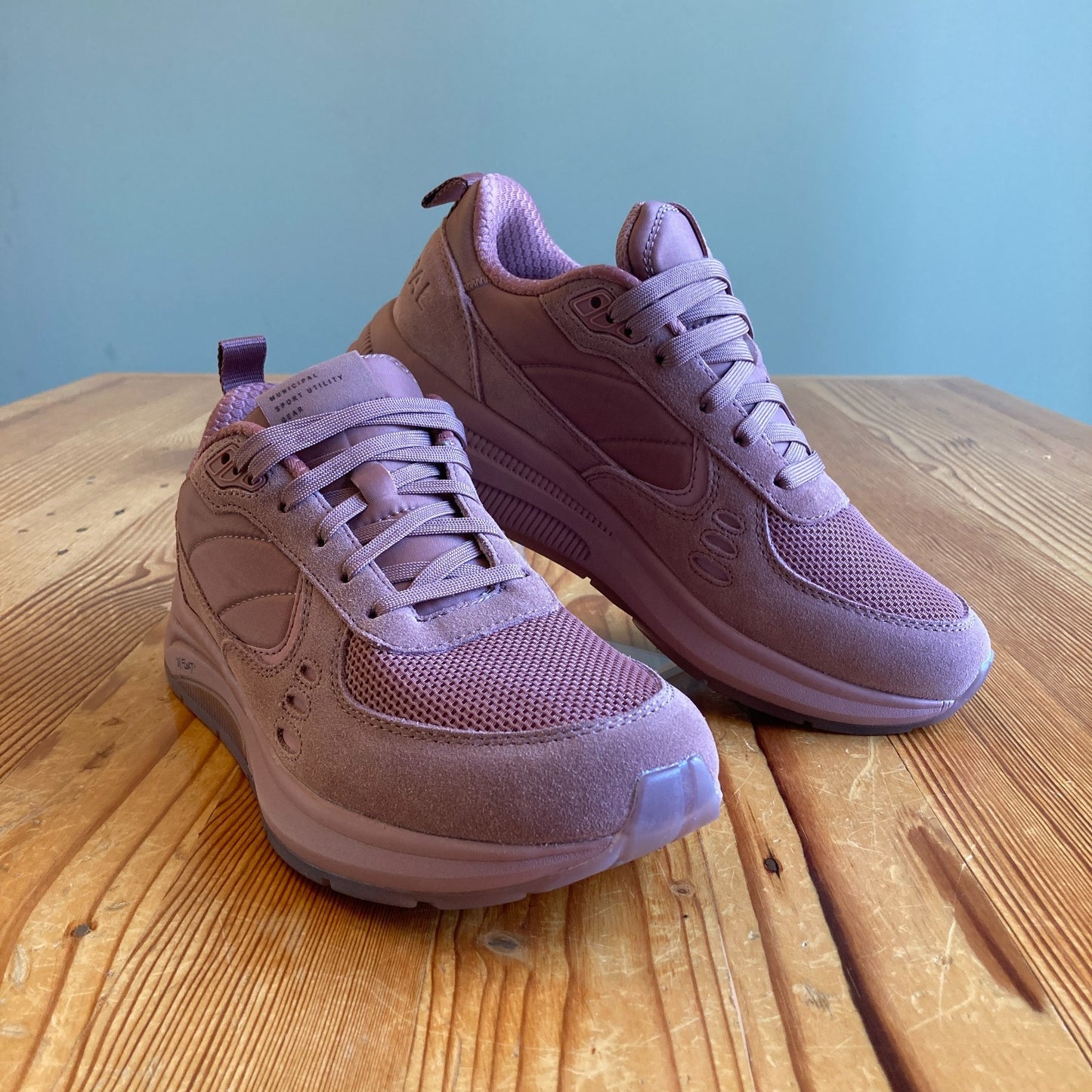 Municipal Mauve Shoes Sneakers NEW w/ Box - Size 7 - 7.5 Mens - 0623NT