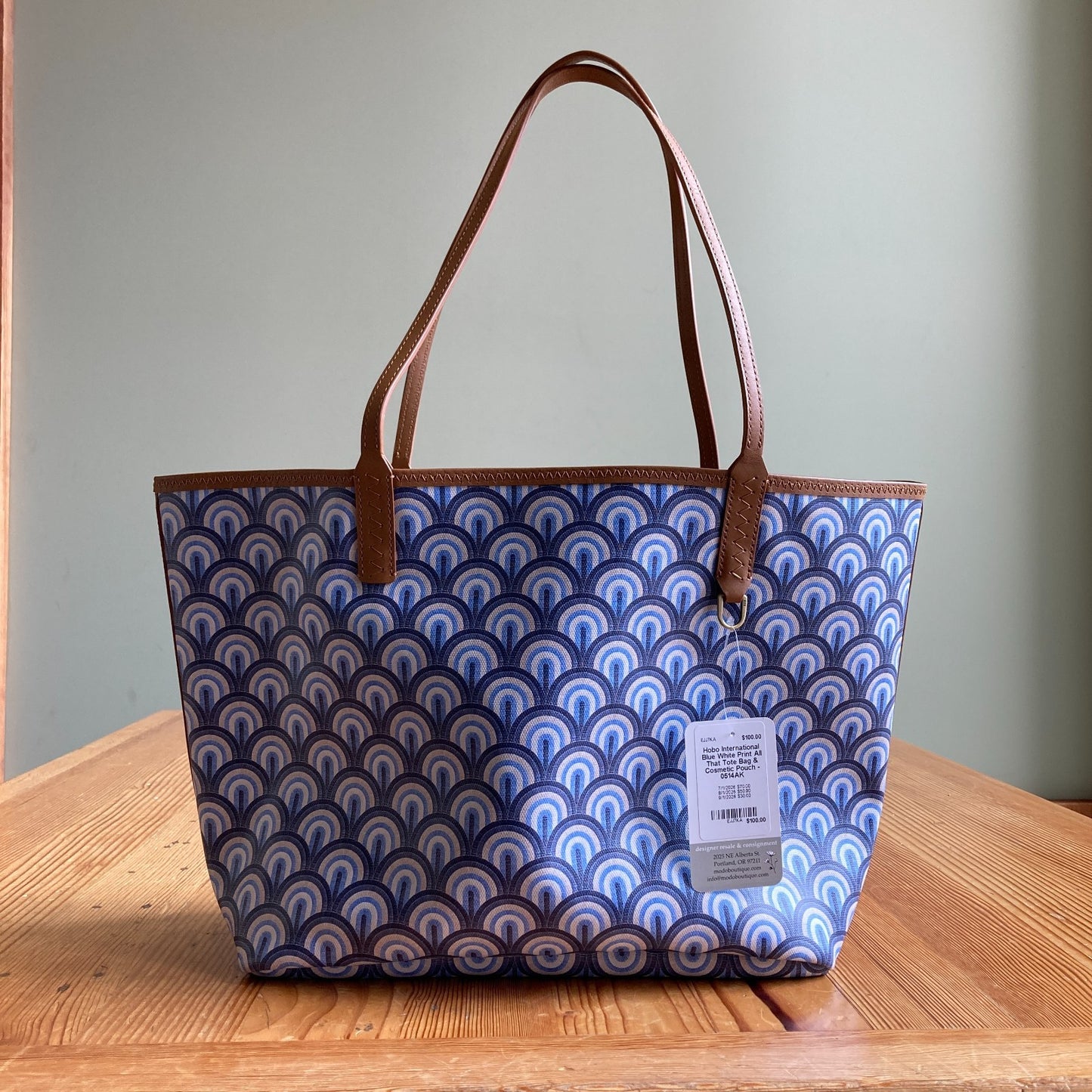 Hobo International Blue White Print All That Tote Bag & Cosmetic Pouch - 0514AK